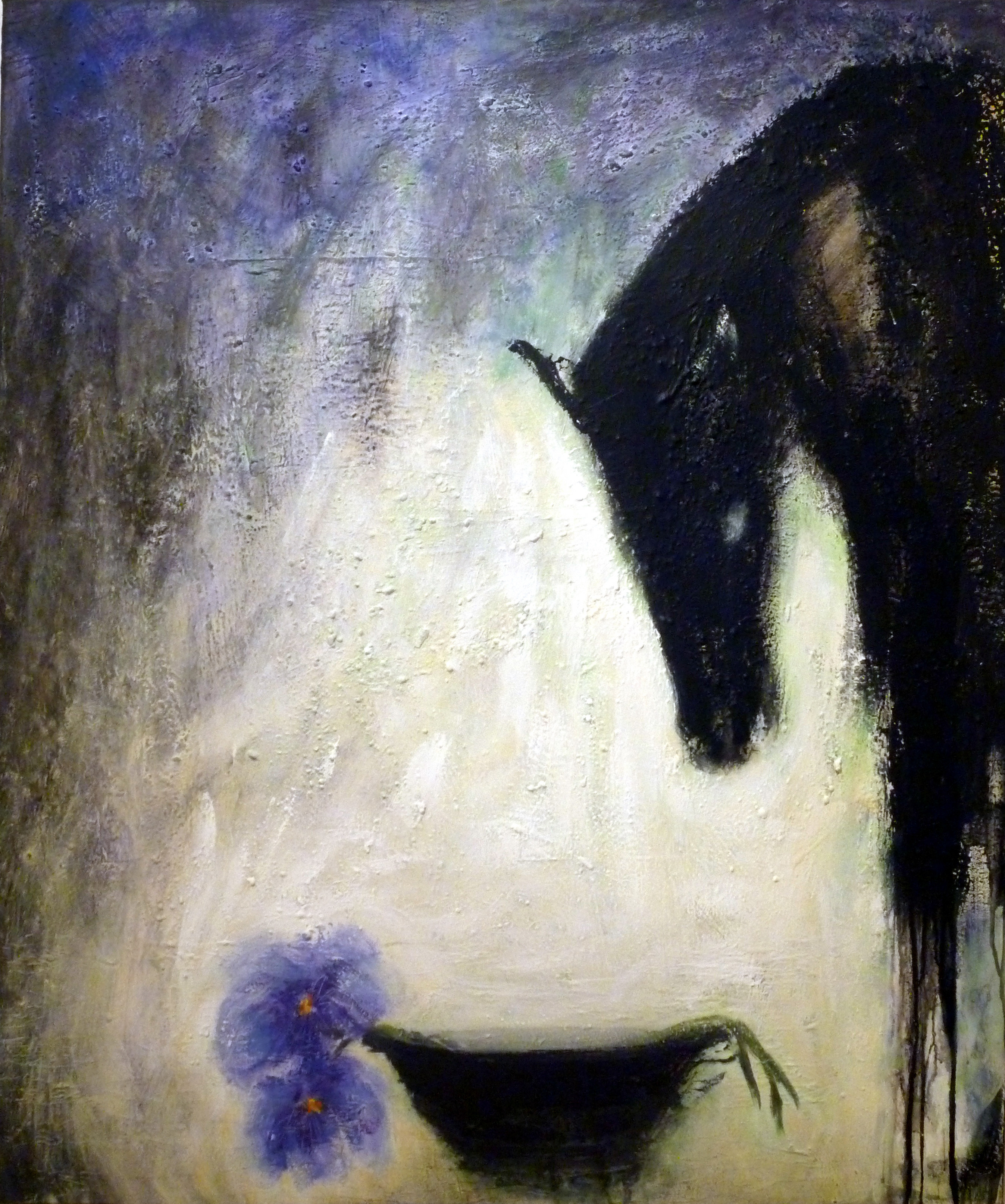 Cheval à la coupe avec fleurs